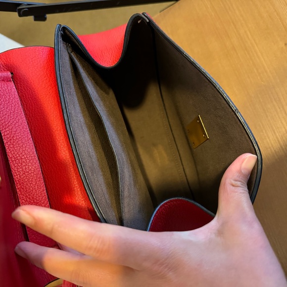 CONSIGNED Chloe Drew - Picture 5 of 7